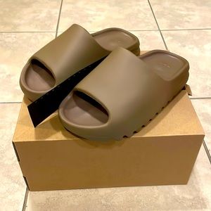 Yeezy Slides